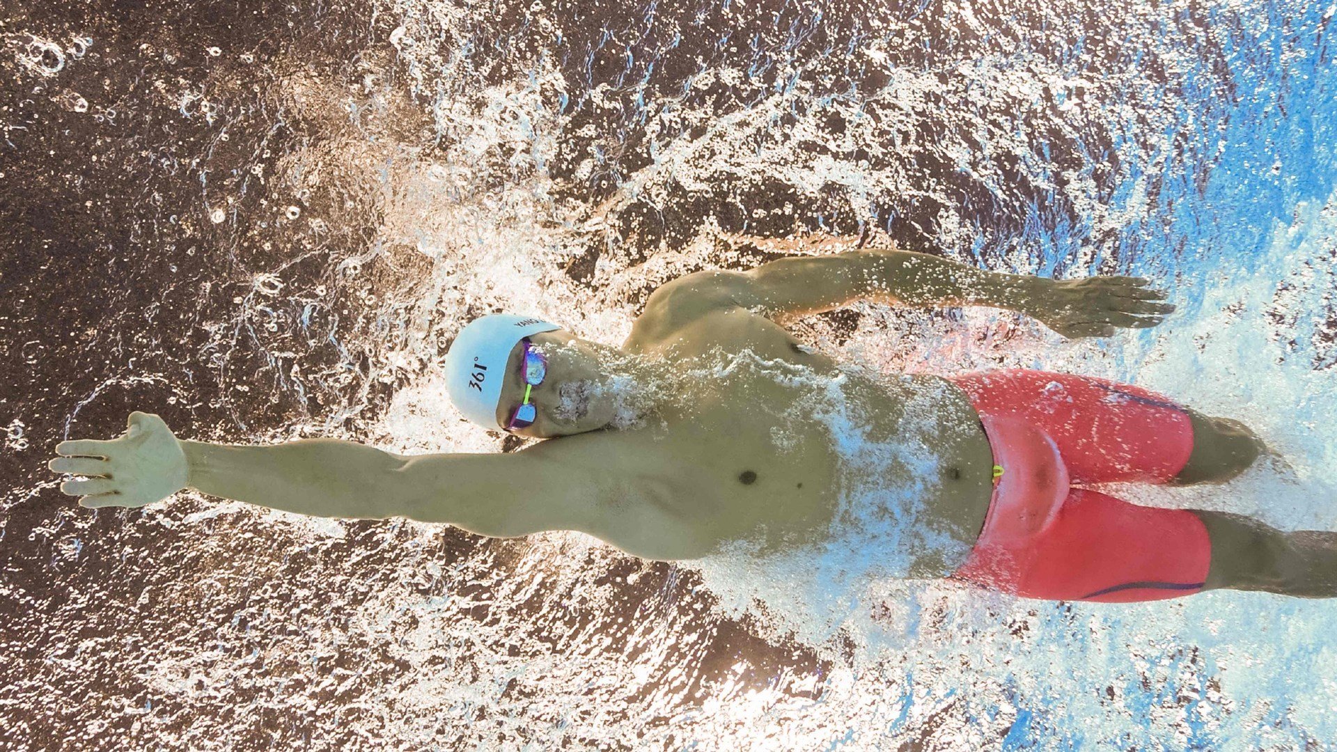 最令人难忘的比赛终点瞬间，最难忘的一场比赛作文500字